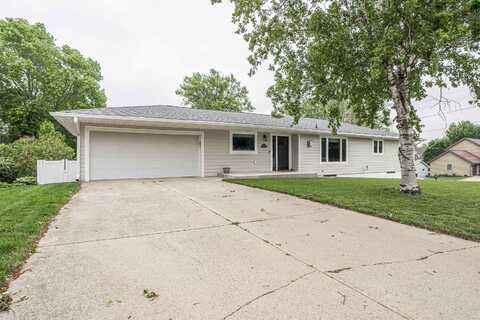 5 Edward Drive, Le Mars, IA 51031