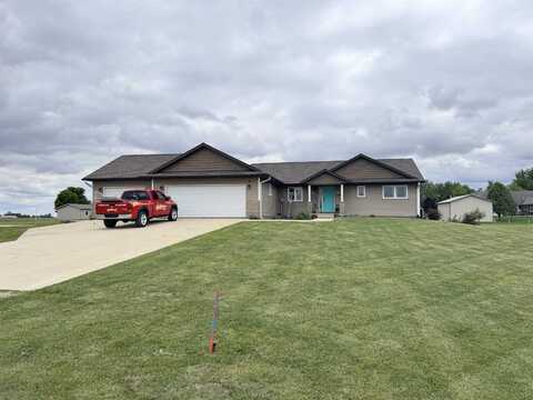 488 HAWKEYE CT, Newell, IA 50568