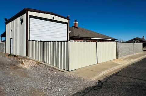 8801 N Rice Ave, Odessa, TX 79765