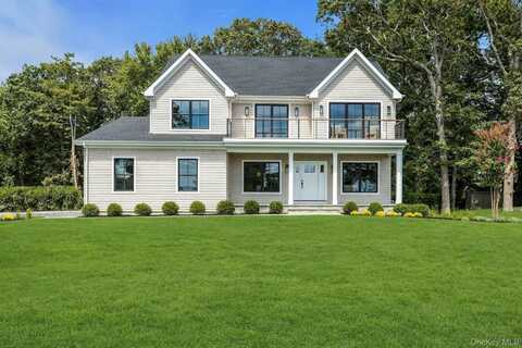 285 Blue Marlin Drive, Southold, NY 11971