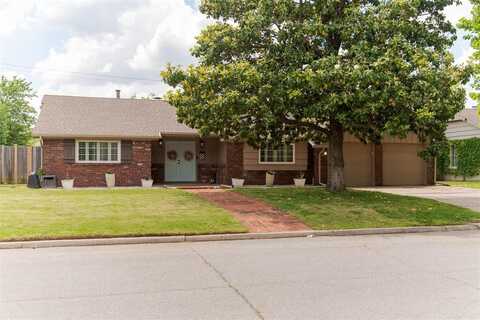2728 Kerry Lane, Oklahoma City, OK 73120