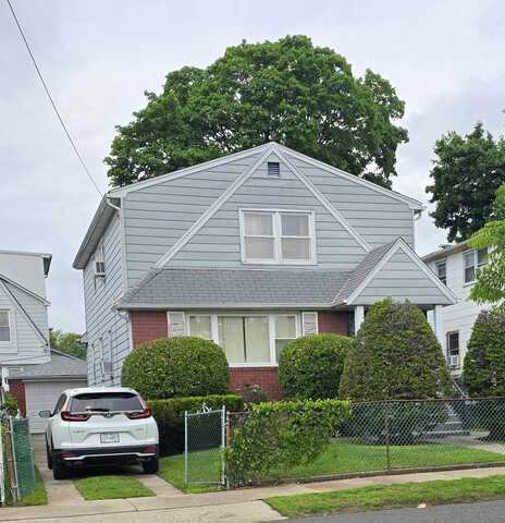 202-07 Linden Boulevard, Saint Albans, NY 11412