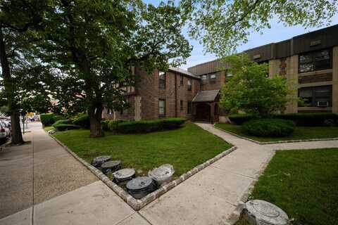 7607 Ditmars Boulevard, East Elmhurst, NY 11370