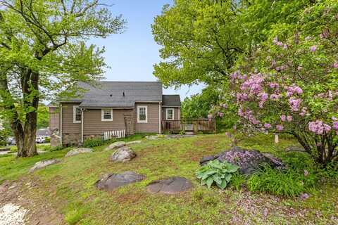 803 Oakwood Drive, Peekskill, NY 10566