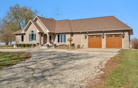 10739 E 3200 North Road, Blackstone, IL 61313