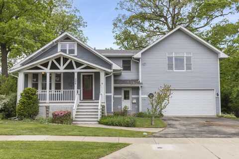 506 Carleton Avenue, Glen Ellyn, IL 60137