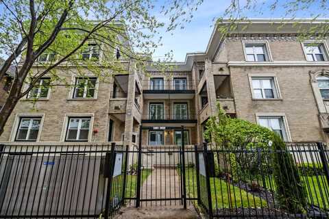 4338 N Clarendon Avenue, Chicago, IL 60613