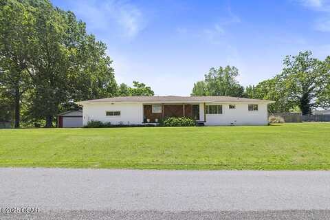 103 E Mockingbird Lane, Crane, MO 65633