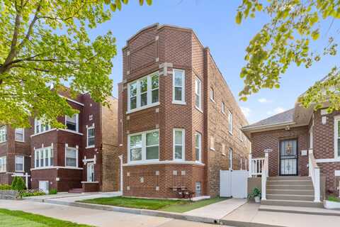 6152 S Maplewood Avenue, Chicago, IL 60629