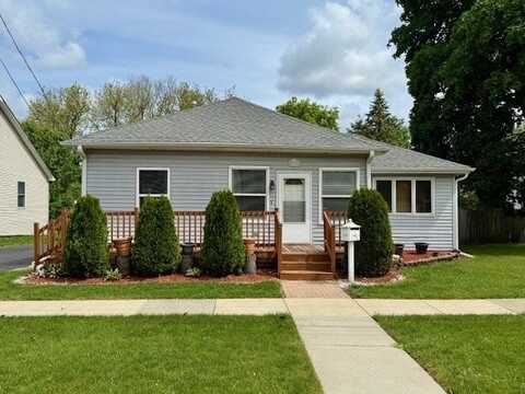 431 Edward Street, Sycamore, IL 60178