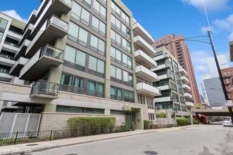 660 W Wayman Street, Chicago, IL 60661
