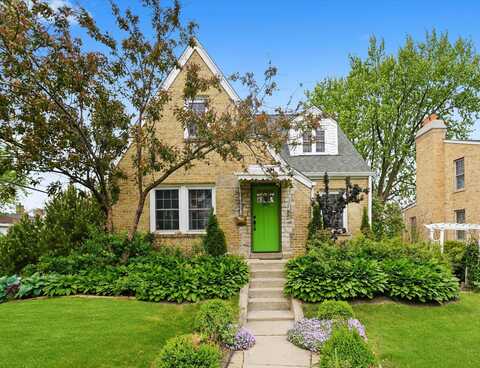 8814 Sayre Avenue, Morton Grove, IL 60053