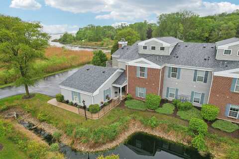 8421 Canary Grass Lane, Fox Lake, IL 60020