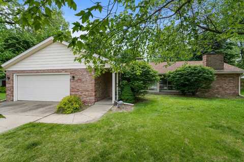 911 S Hamilton Street, Monticello, IL 61856