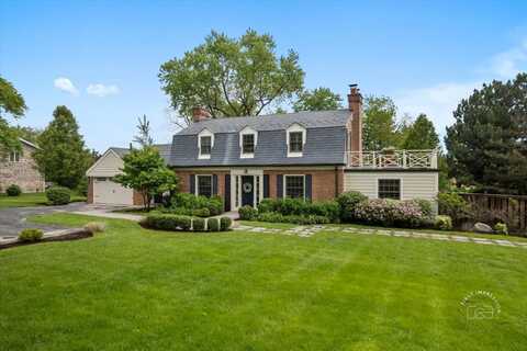 6n225 Circle Avenue, Medinah, IL 60157