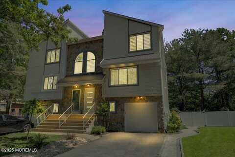 85 Lone Star Lane, Manalapan, NJ 07726