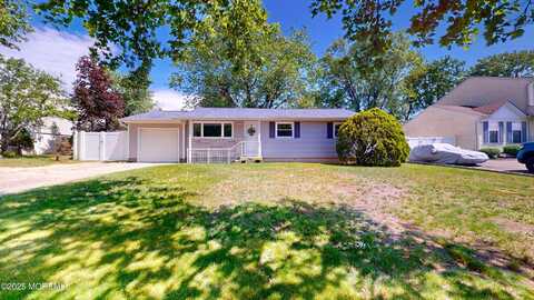 18 Forest Valley Drive, Toms River, NJ 08755