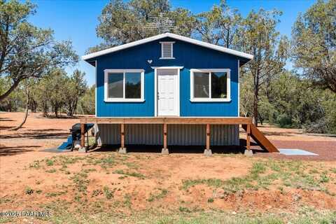 453 Arizona Road, Ash Fork, AZ 86320
