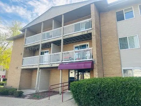 940 BEAU Drive, Des Plaines, IL 60016