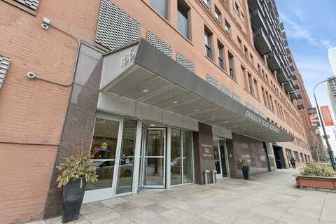 165 N CANAL Street, Chicago, IL 60606
