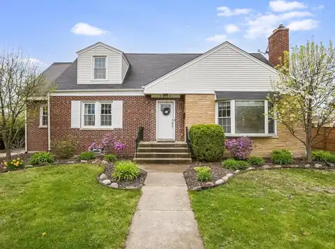 1212 S Greenwood Avenue, Park Ridge, IL 60068