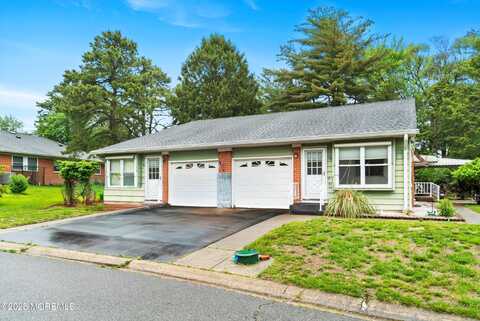 17b Bennington Lane, Whiting, NJ 08759
