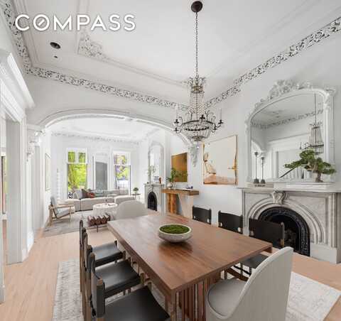 15 Saint Lukes Place, New York, NY 10014