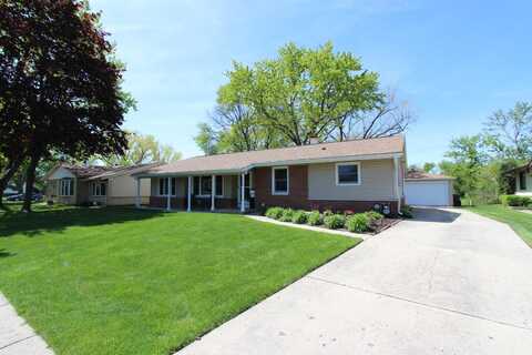 1188 Cypress Lane, Elk Grove Village, IL 60007