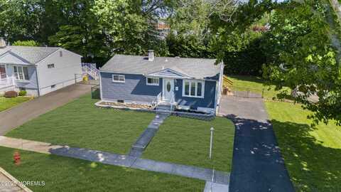 45 Helen Avenue, Freehold, NJ 07728