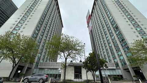 3600 N Lake Shore Drive, Chicago, IL 60613