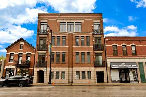 1359 W Fullerton Avenue, Chicago, IL 60614