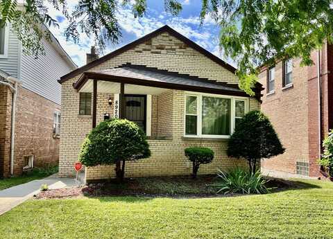 8920 S Jeffery Boulevard, Chicago, IL 60617