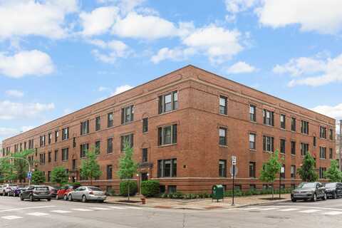 2941 N Sheffield Avenue, Chicago, IL 60657