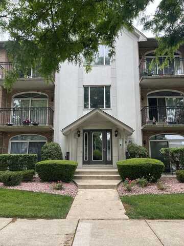 9420 S 77th Court, Hickory Hills, IL 60457