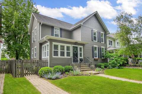 549 S Main Street, Naperville, IL 60540