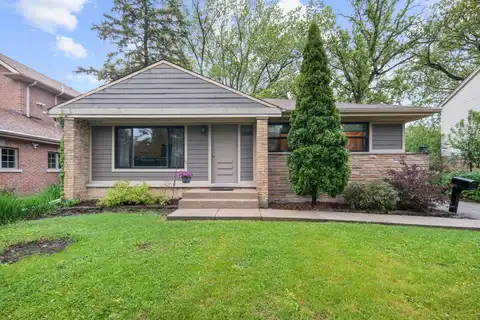 1000 Meadow Road, Northbrook, IL 60062