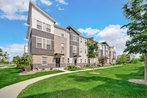 4201 Calder Lane, Aurora, IL 60504