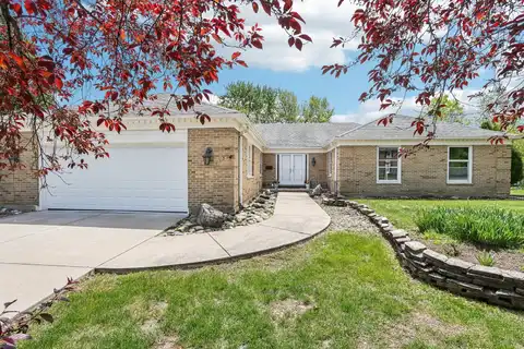 1139 W Illinois Avenue, Palatine, IL 60067