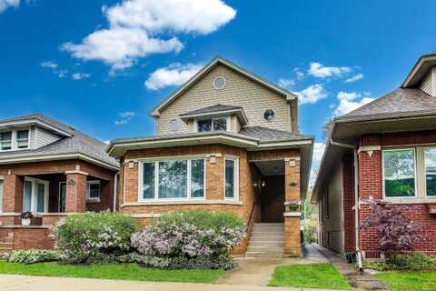 5319 W Cullom Avenue, Chicago, IL 60641