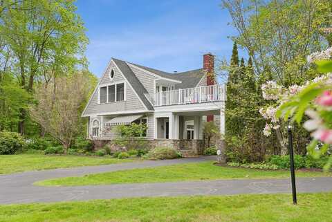 71 North Street, Kennebunkport, ME 04046