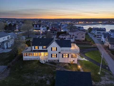 17 Bank Road, York, ME 03909