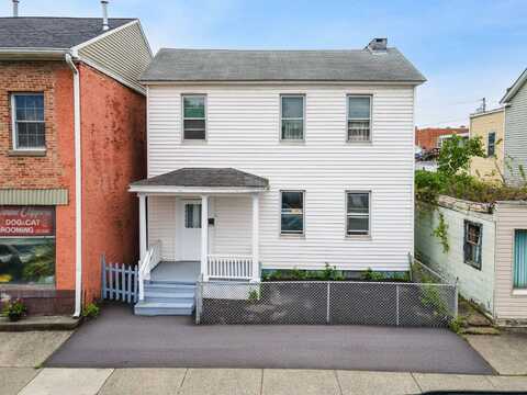 2127 2nd Ave, Watervliet, NY 12189