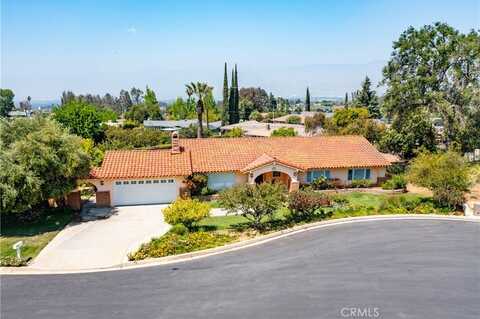 645 Alta Loma Drive, Redlands, CA 92373