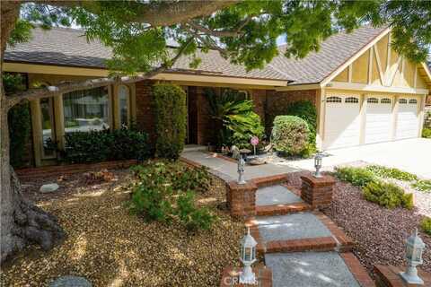 21357 Bermuda Street, Chatsworth, CA 91311