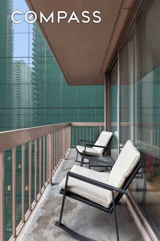 235 East 40th Street, New York, NY 10016
