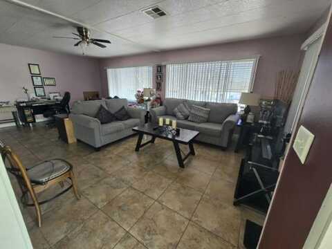3642 Boulder Highway, Las Vegas, NV 89121