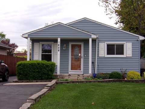 1428 Juneway Terrace, Round Lake Beach, IL 60073