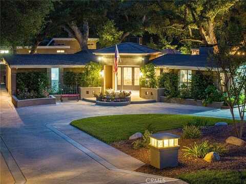 24208 Heritage Lane, Newhall, CA 91321