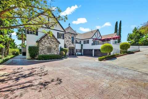 1532 Kensing Lane, North Tustin, CA 92705