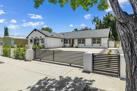 22306 Marlin Place, Canoga Park, CA 91303